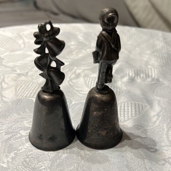 New England Collectors Society Drummer Boy & Ribbons &bells Silver plated bells - Picture 2 of 9